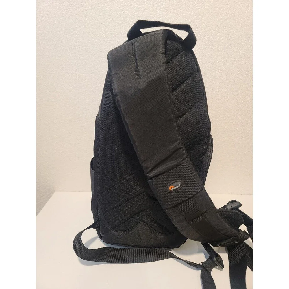 Lowepro SlingShot 100AW Black DSLR Camera Bag